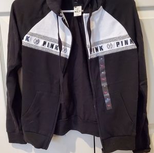 sweatshirt zip up